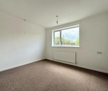 Hanbury Close, Chesterfield - Photo 2