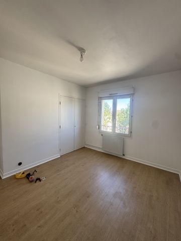 Location Appartement 2 pièces 58m² SENS 89100 - Photo 3