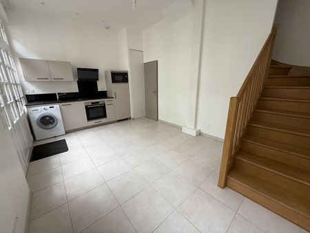 Location Appartement 2 pièces 32m² - Photo 3