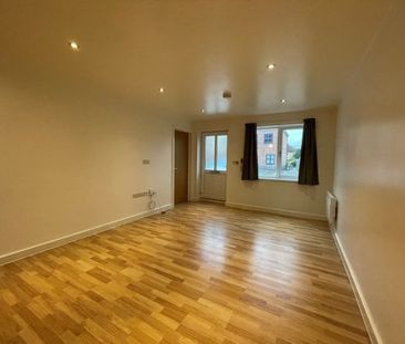 Markfield Court, Leicester, LE4 - Photo 5