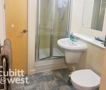 flat to rent - Photo 3