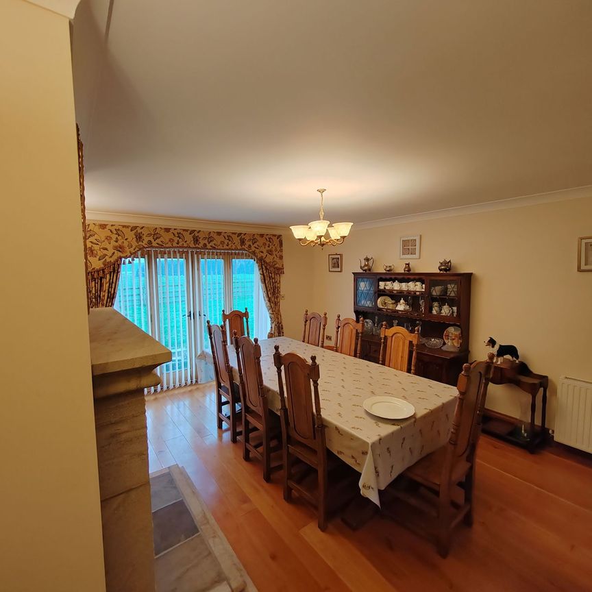 Crow Edge, Sheffield, S36 4HJ - Photo 1