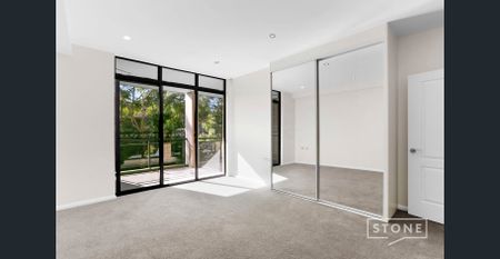 Oversized 2 Bed Apartment - Photo 4