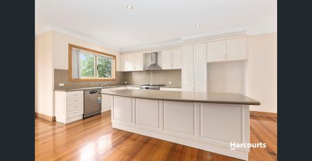 Well Appointed 4 Bedroom Family Home - Photo 5