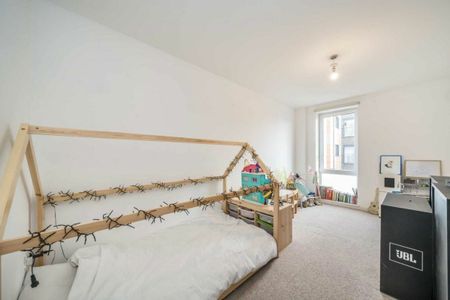 Collent Street, Hackney, E9 - Photo 3