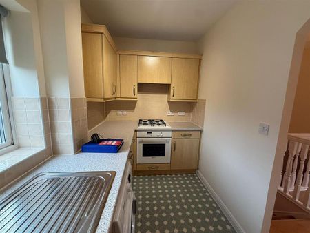 1 bedroom maisonette to rent - Photo 2