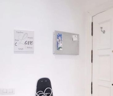 Luxury Apartment for rent in Marbella, Andalusia - Photo 6