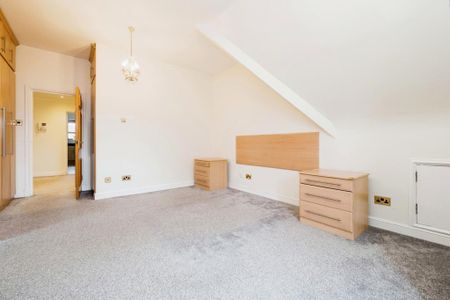 4 bedroom penthouse to rent - Photo 2