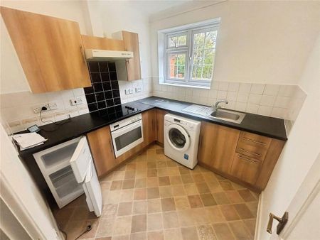 1 bedroom flat to rent - Photo 4