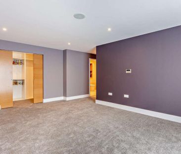 4 bedroom apartment to rent - Photo 4
