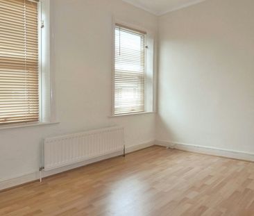 End of terrace house to rent on - Photo 5