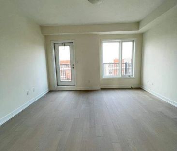 Condo Townhouse For Lease | W9251124 - Photo 5