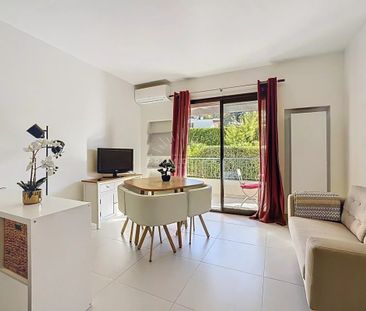 LOCATION - Superbe studio rénové, Cannes Isola Bella - Photo 2