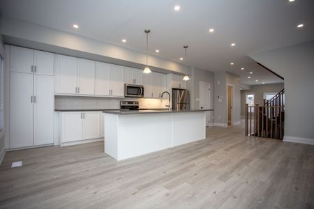 For Lease - 1497 PURCHASE Place, Innisfil, Ontario - Photo 2