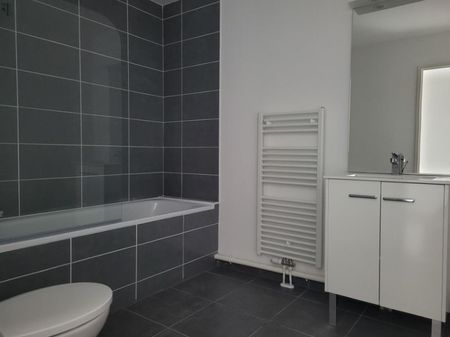 location Appartement T2 DE 43.48m² À FACHES THUMESNIL - Photo 5