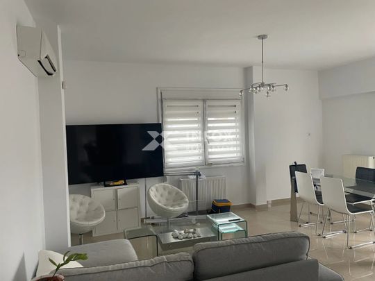 Ενοικιάζεται Διαμέρισμα 85 τ.μ. στη Χαριλάου, Θεσσαλονίκη Ανακαλύψτε αυτό το ευρύχωρο και φωτεινό δ - Φωτογραφία 1