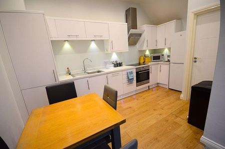 1 bedroom ground floor flat to rent - Photo 4