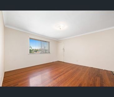 1/29 Wellington Street, Coorparoo, Qld 4151 - Photo 3