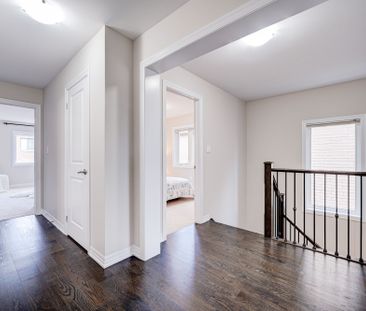 For Lease - 385 Dahlia Trail, Oakville, Ontario - Photo 5