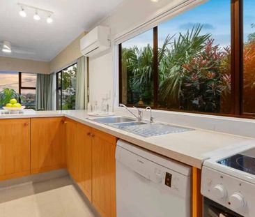 Coastal Living at Its Best – Stand-Alone, Low-Maintenance Gem in Ma... - Photo 2