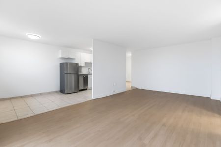 For Lease - 498 Queens Avenue Unit# 802, London East, Ontario - Photo 3