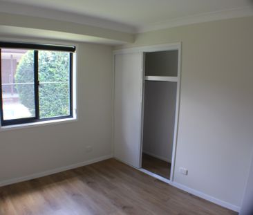 2240 Wynnum Rd, Wynnum West, QLD 4178 - Photo 3