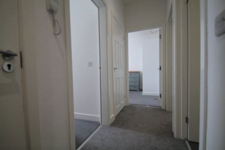 Flat Garland Place, Dundee - Photo 5
