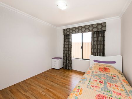 Cosy Rental Close to Amenities - Photo 5