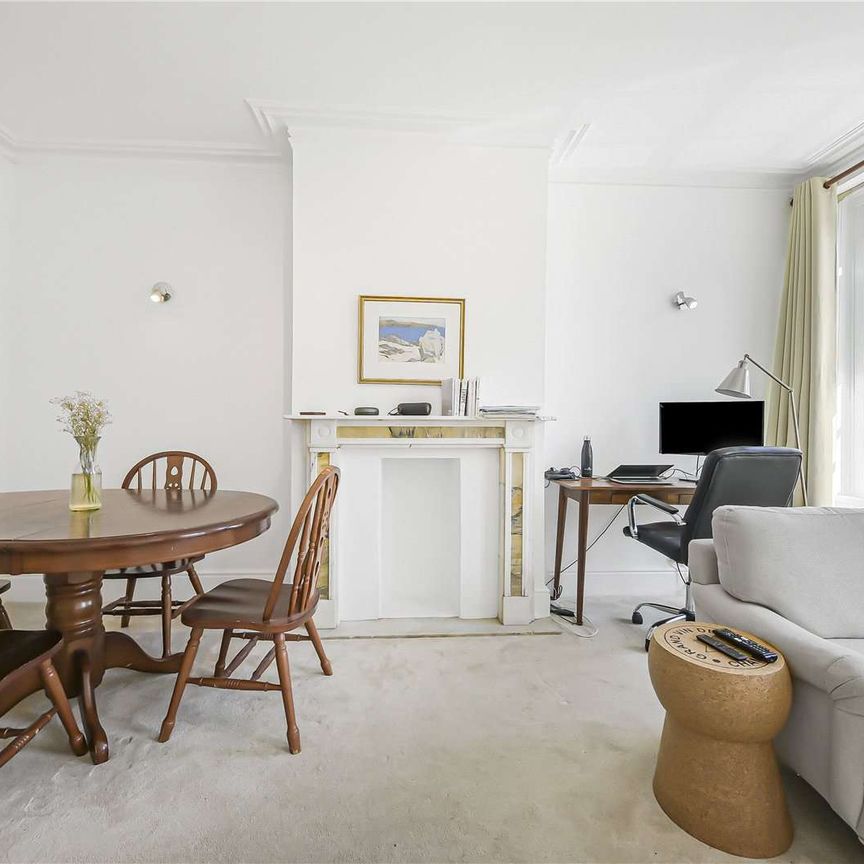 Two bedroom, two bathroom apartment in Abbey House - Photo 1