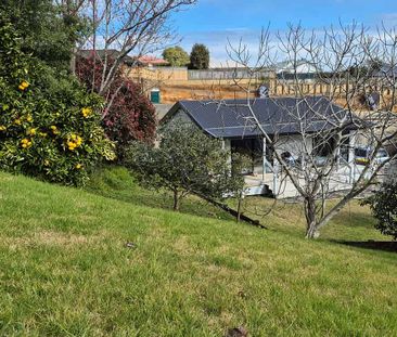 Hidden 2 bedroom Gem! - Photo 1