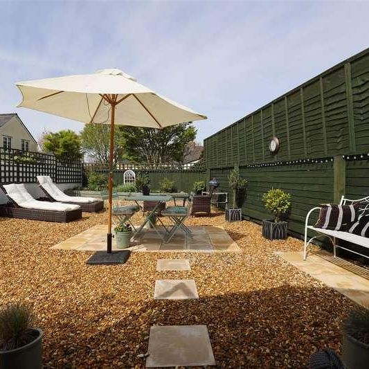 The Limes, Cowbridge, Vale Of Glamorgan, CF71 - Photo 1