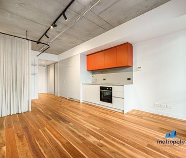 223/4 Ballarat Street, BRUNSWICK, VIC - Photo 1