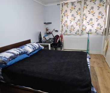 3 Bed Maisonette, Grange Road, E13 - Photo 1