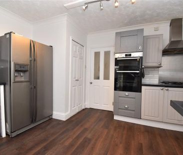 2 bedroom terraced house to rent - Photo 1