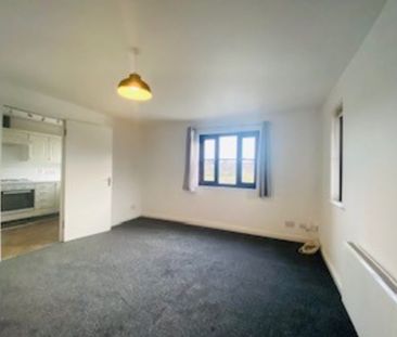 2 bed apartment to rent in River Meadows, Water Lane, EX2 - Photo 5