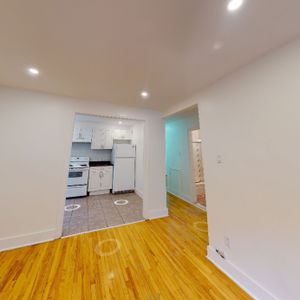 Bright 1-bedroom Apartment In Verdun - Photo 2