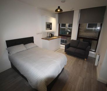 Studio to rent - Photo 1