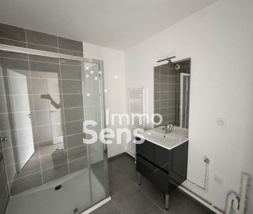 Location appartement - Lomme LOMME - Photo 2