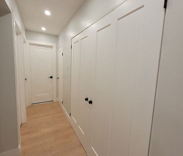 The Lawrence Quarters - Photo 2