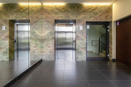 Ładny apartament, 2 balkony, garderoba, Metro - Photo 4