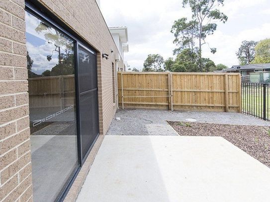 24 Spriggs Drive, CROYDON - Photo 1