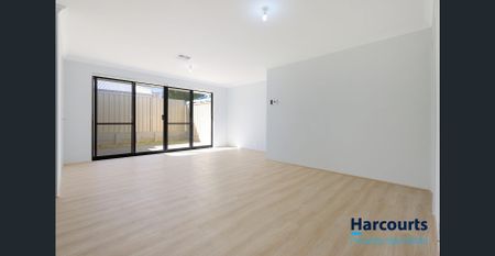 Brand-New Home in the Heart of Bentley - Move In Before Christmas - Photo 2