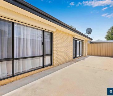 “Modern Family Home in Seville Grove” - Photo 3