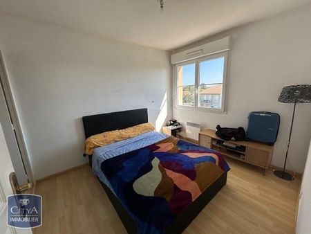 Location Appartement 2 pièces 43m² MARMANDE 47200 - Photo 4