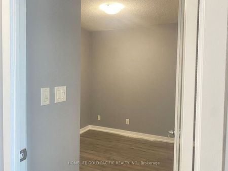 For Lease - 36 Lee Centre Drive Unit# 3108, Toronto, Ontario - Photo 3