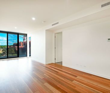 Luxury in the Heart of the City - Photo 4