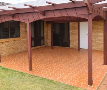 3 Livingstone Avenue, Ingleburn for lease! - Photo 2