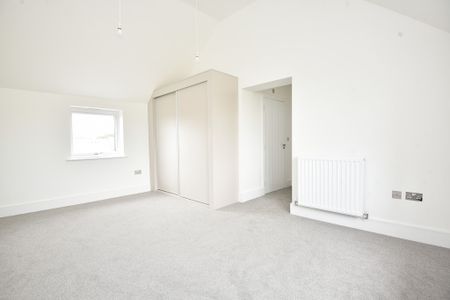 8 Swinsty Close, Harrogate, HG3 2FL - Photo 2