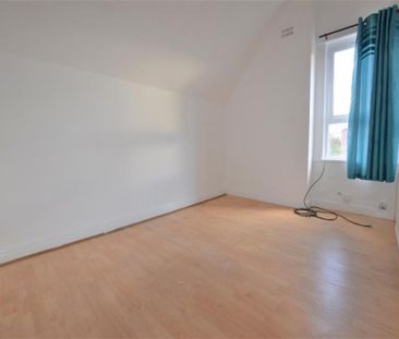 2 Bedroom Apartment Available Arranging tenancy - Photo 3