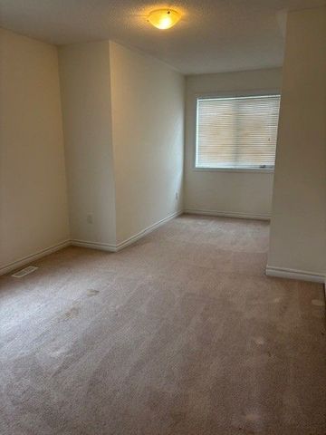 For Lease - 7 Village Gate Drive, Wasaga Beach, Ontario - Photo 5